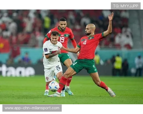 西汉姆联：莫耶斯的铁血防守，欧战常客，西汉姆联队