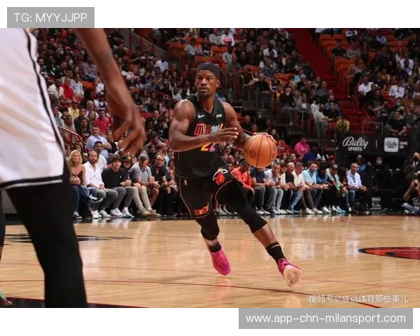 巴特勒底角跳投再度命中，热火一步步追回差距