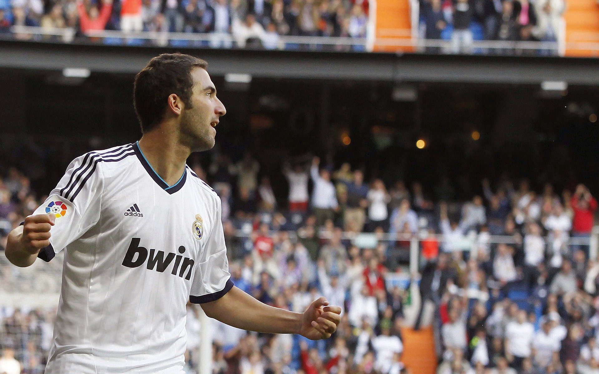 中超俱乐部试点球迷会员计划加深品牌归属关系，中超俱乐部一年花多少钱